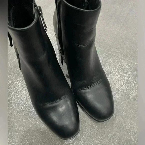 [US8]Blondo Black Waterproof Block Heeled  Round Toe Ankle Boots - Picture 3 of 9